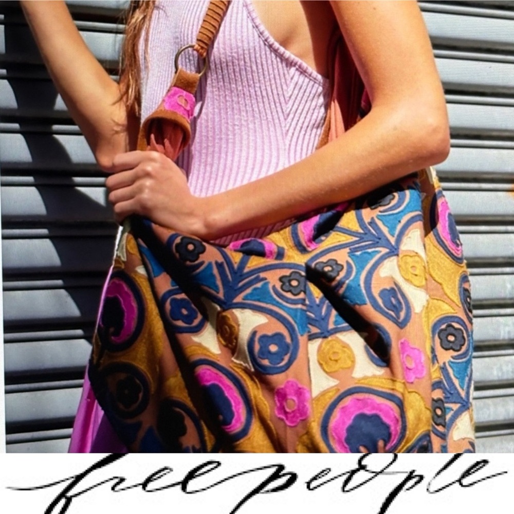 Gorgeous, Free People Hypnotized Slouchy Tote❤️ NWOT - Picture 3 of 12